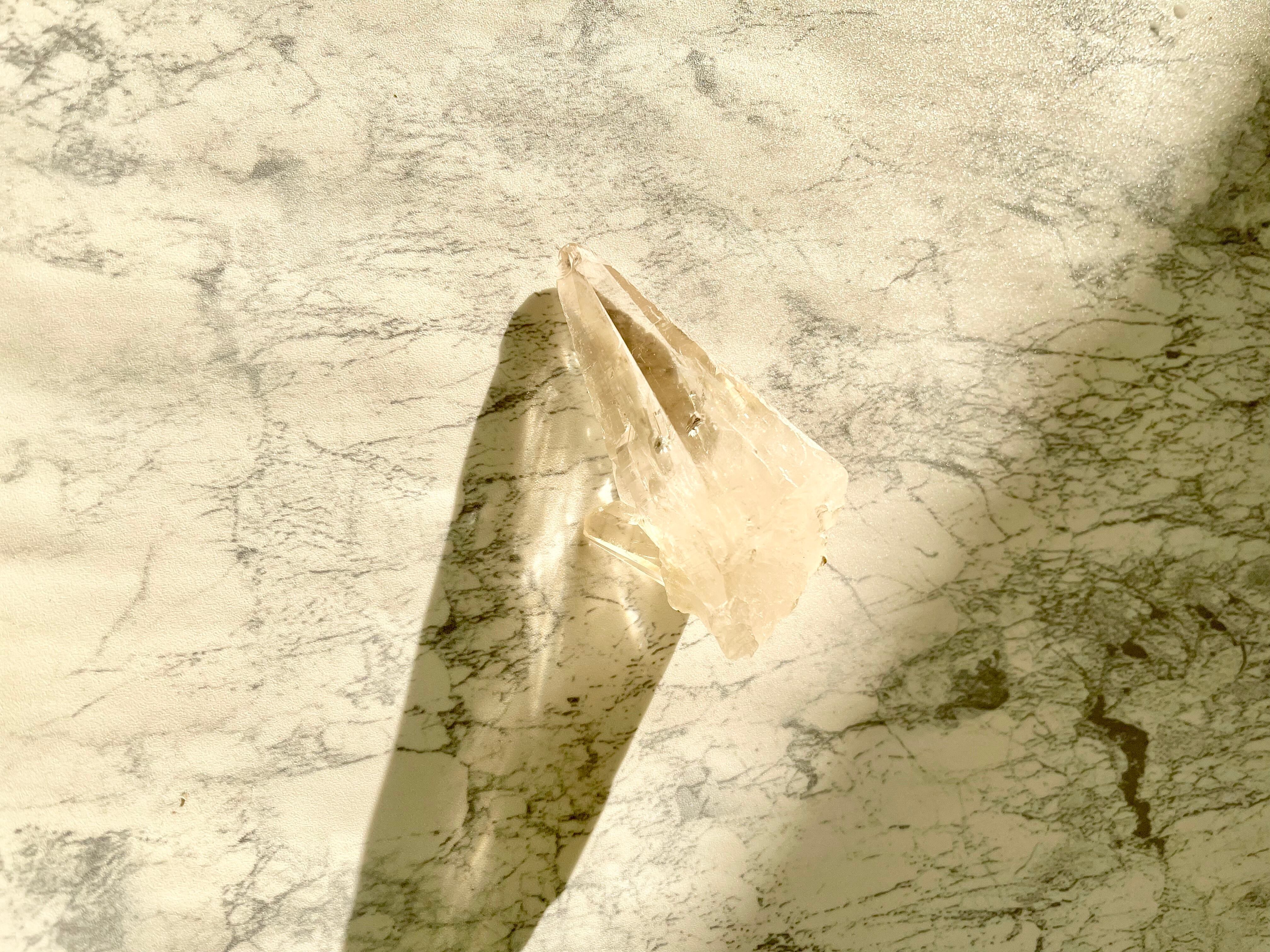 Tessin habit quartz　テッシンバビット