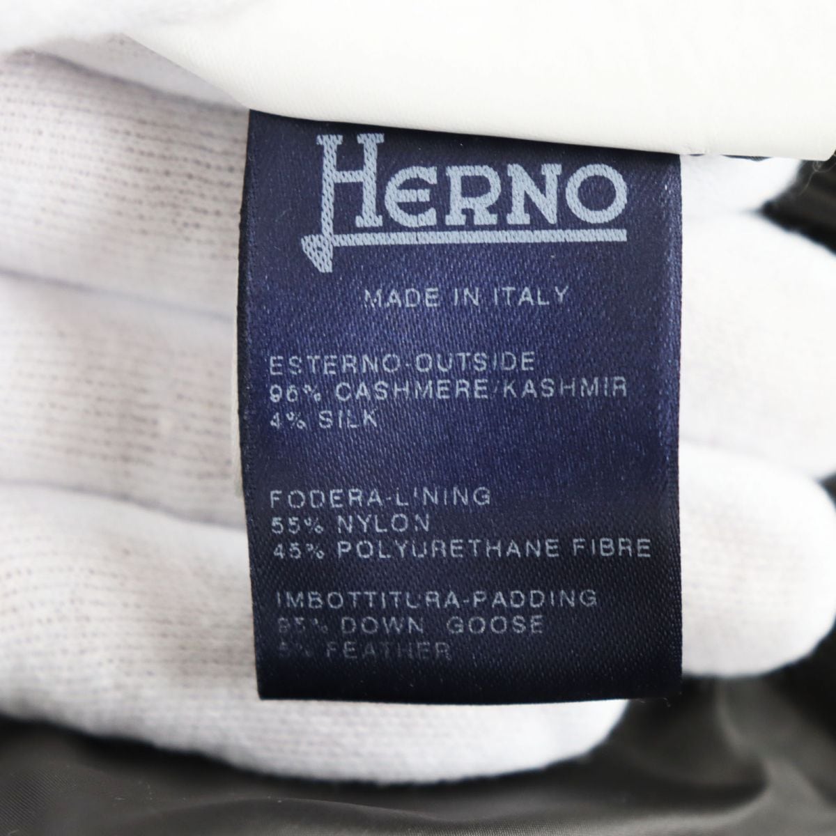 良品○HERNO ヘルノ カシミヤ×シルク ロロピアーナ社製RAIN SYSTEM使用