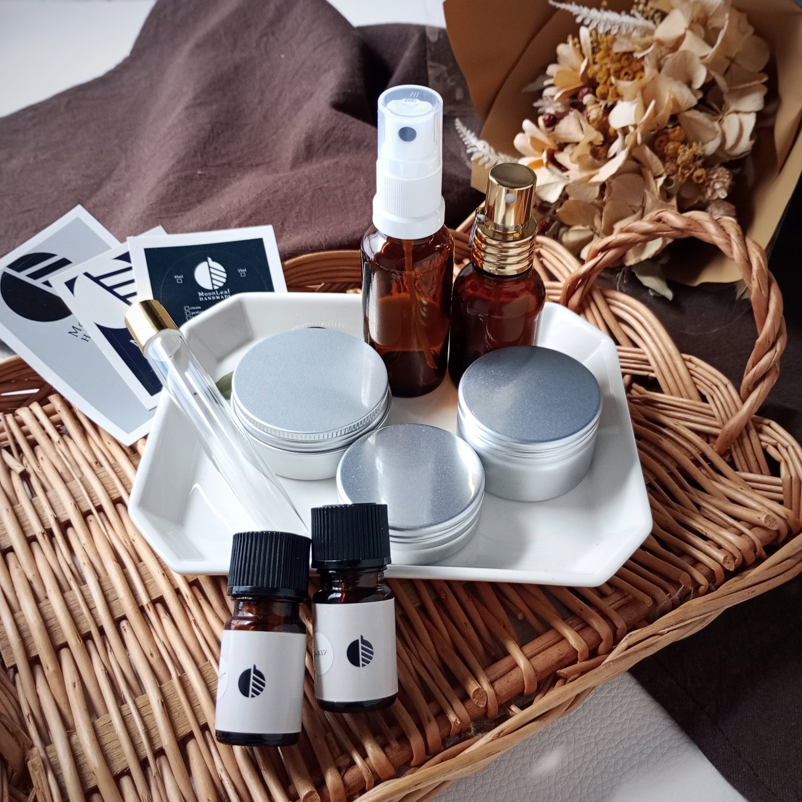 MoonLeaf ESSENTIAL 定期便【2026年限定!】