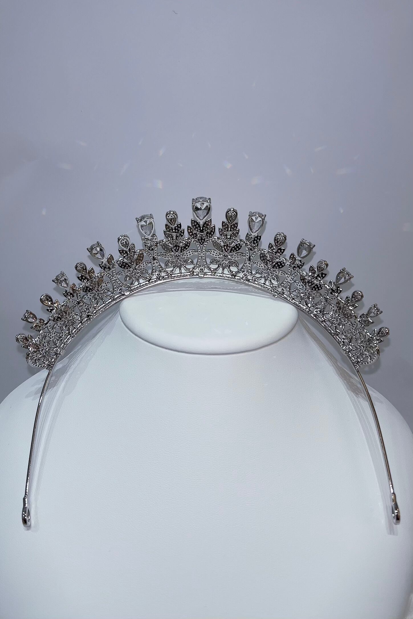 送料無料】ジルコニアティアラ ~ブライダルティアラ~ ≪ZT-15