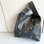 【OUT LET￥16,500→¥13,200】ゴートスキン製マルシェバッグ(BAGブラック花色ブロンズ）