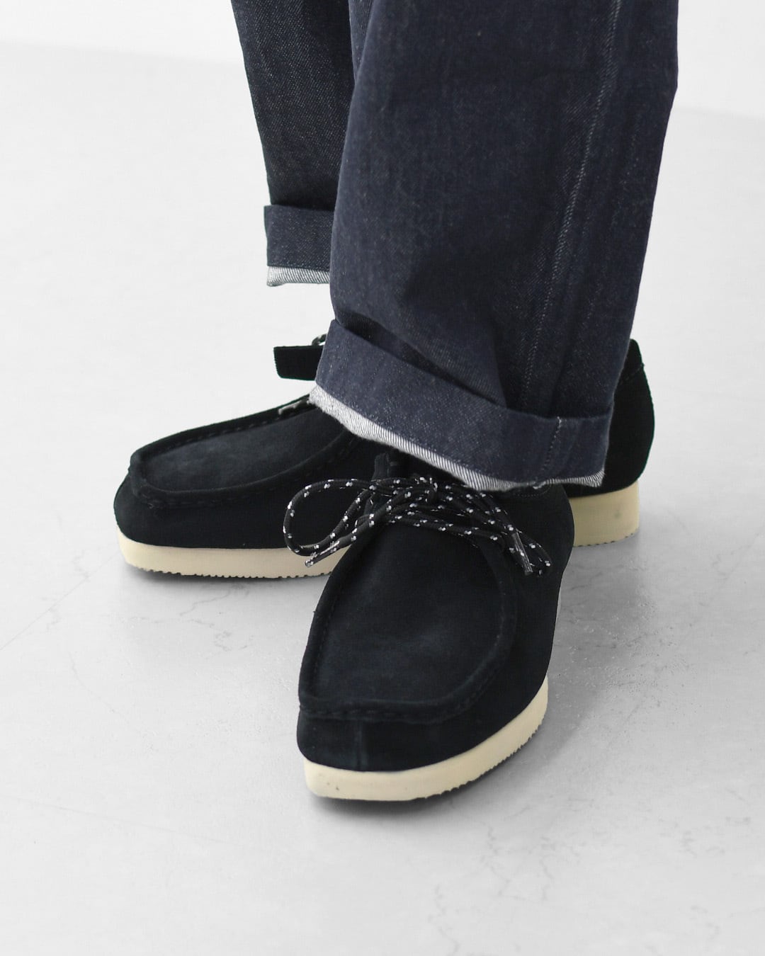 Clarks [クラークス正規販売店] Wallabee Lite-Black.Suede- [26327582