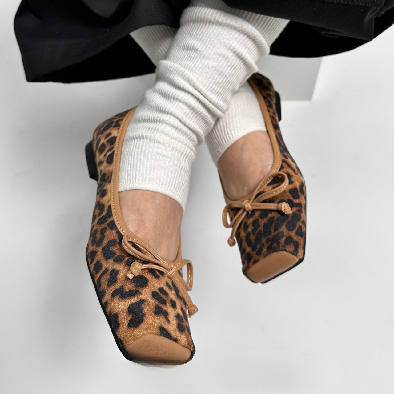 Leopard Square-Toe Ballet Flats T3740