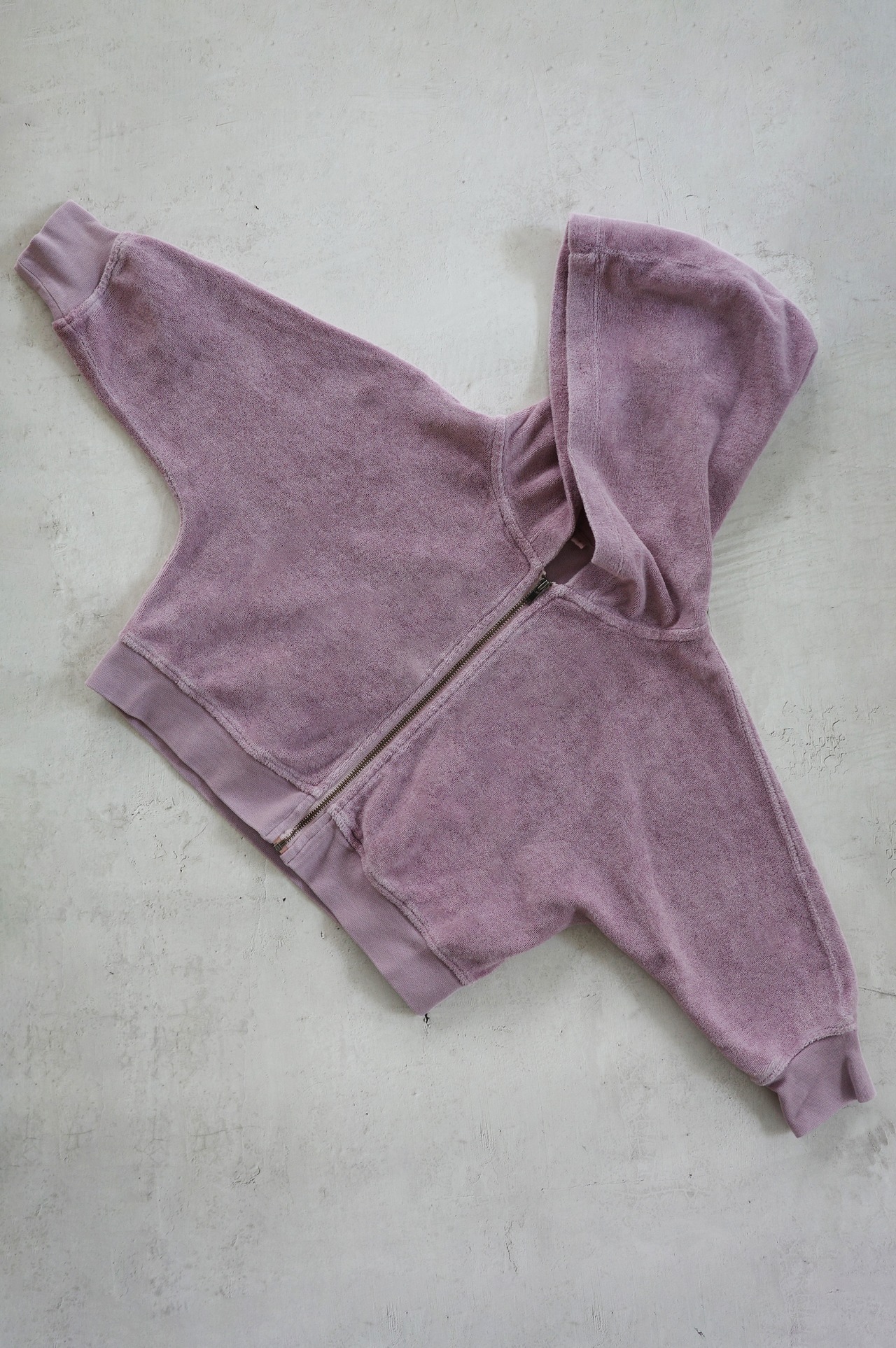 【AW26ご予約】EARTH THE ARCHIVE / Volume hoodie
