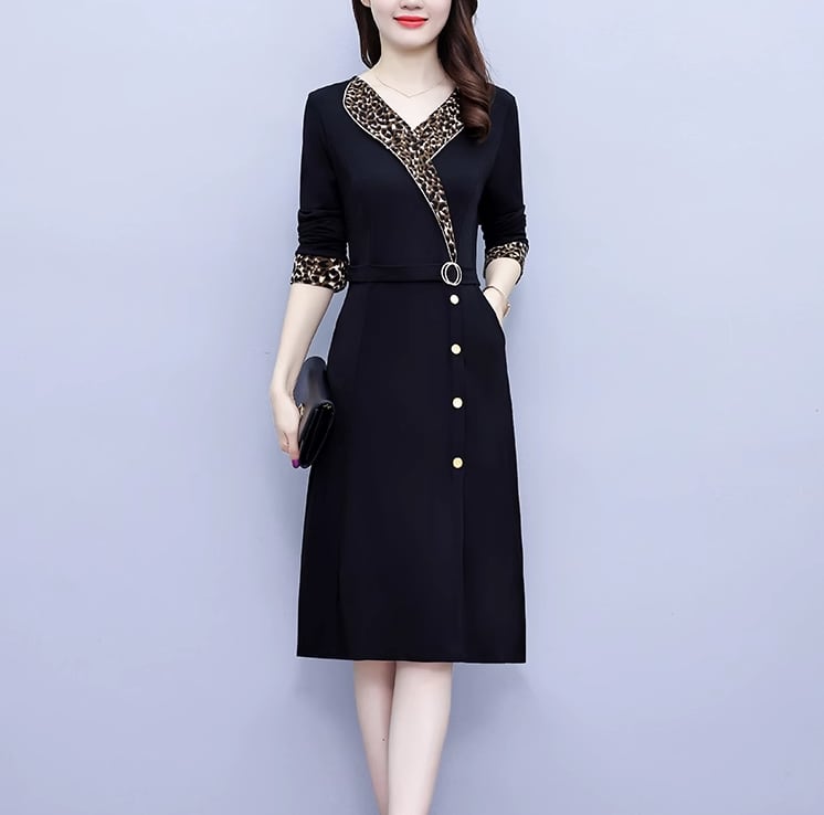 ワンピース ワンピドレス 膝丈 ひざ丈 膝下 袖あり 長袖 Vネック 襟付き Aライン スマート 切り替えデザイン かわいい 大人可愛い きれいめ 大人 上品 おしゃれ お洒落 かっこいい 大人女子 こなれ感 クール モード系 エレガント 主役級 無地 柄 秋 冬 謝恩会 ハロウィン クリスマス バレンタイン 20代 30代 40代 50代 レディース 女性用 女子会 パーティー イベント ホテル レストラン コーデ 脚長 M L XL 2XL 3XL 4XL 5XL 黒 ブラック