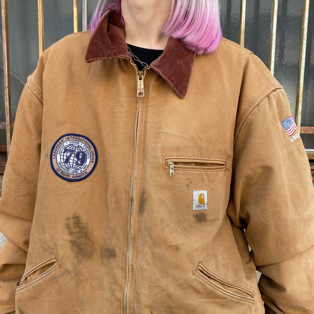 USA製 Carhartt カーハート デトロイトジャケット LOCAL79 ロゴワッペン 刺繍 UFCWタグ メンズXL 古着 ダック地  ワークジャケット ブランケットライナー キャメルブラウン【ワークジャケット】【cs2212-10a】 | cave 古着屋【公式】古着通販サイト