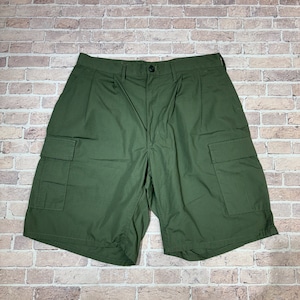 PROPPER CARGO SHORTS SIZE XL