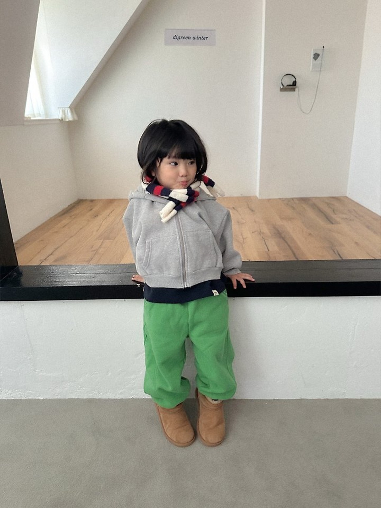 〖取寄〗韓国子供服 / 26winter / Digreen / キャラメルフードジップアップ / キッズ / 冬服 *S~2XL*