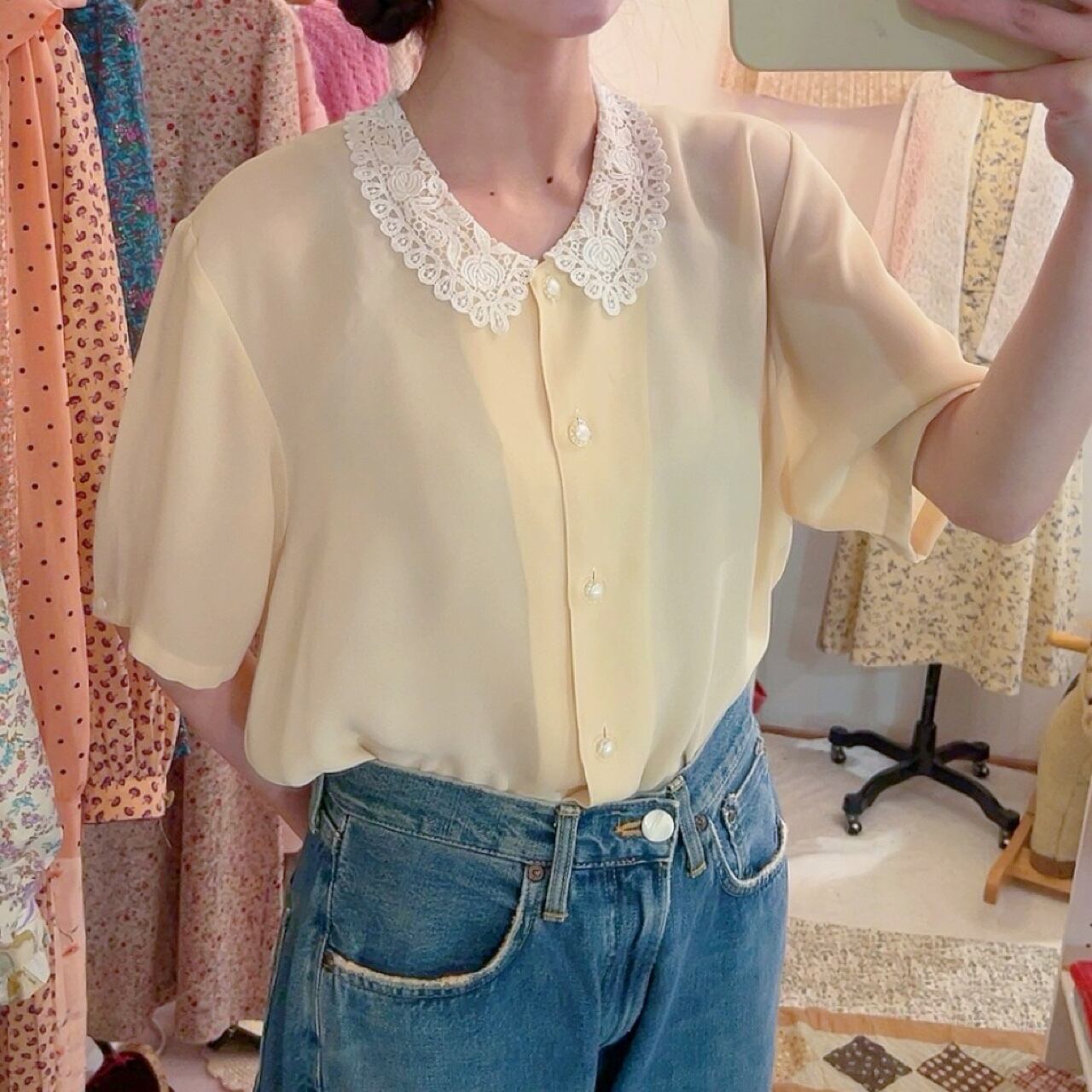 scallop lace collar cream blouse