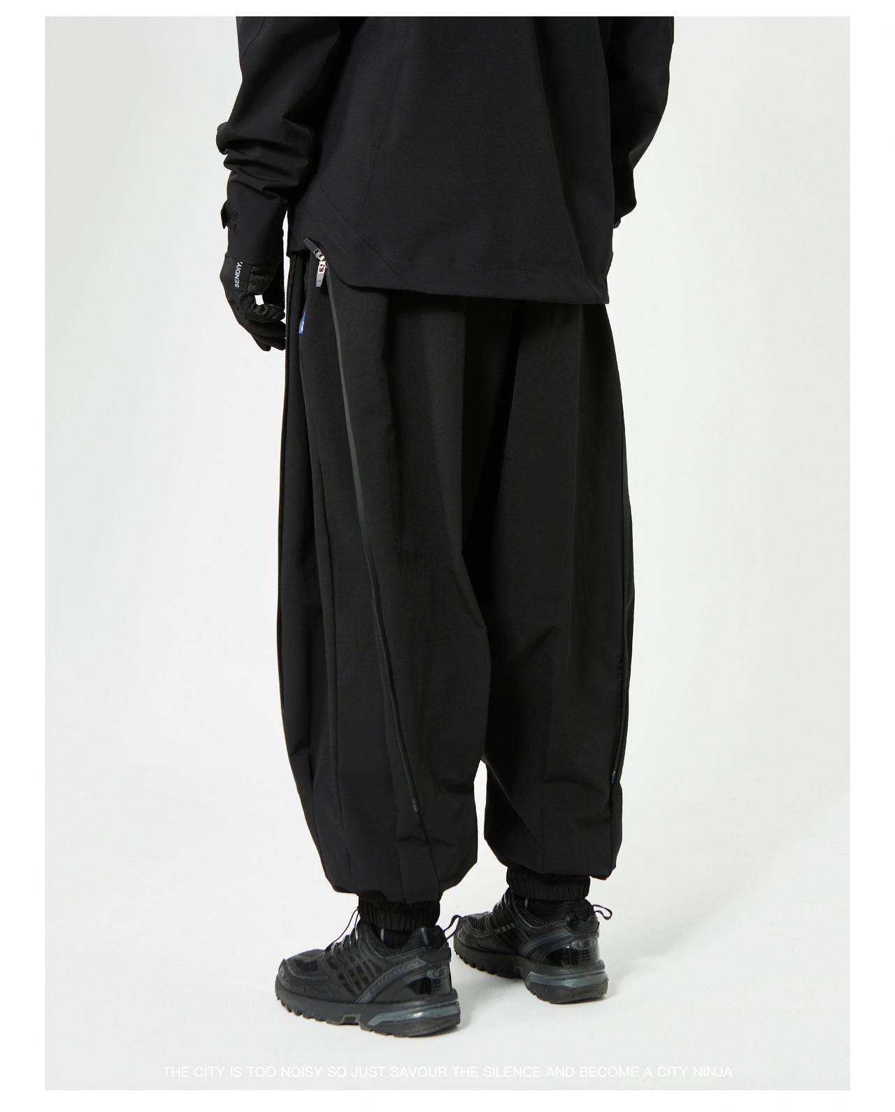 SILENSTORM ロングジップストレートパンツ