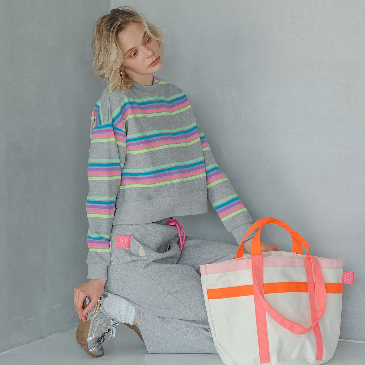 カラフルボーダートップス(グレー) | LINKABLE