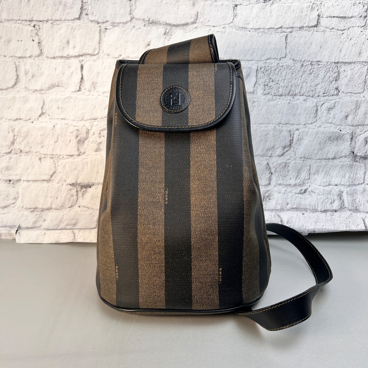 FENDI フェンディ ペカン クロスボディバッグ ショルダーバッグ ブラウン A-12782