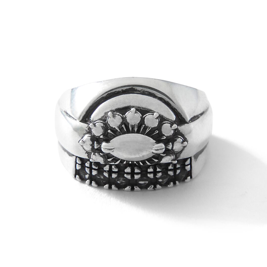 SUGARHILL 23SS BUG RING (Silver) | Moore powered by BASE