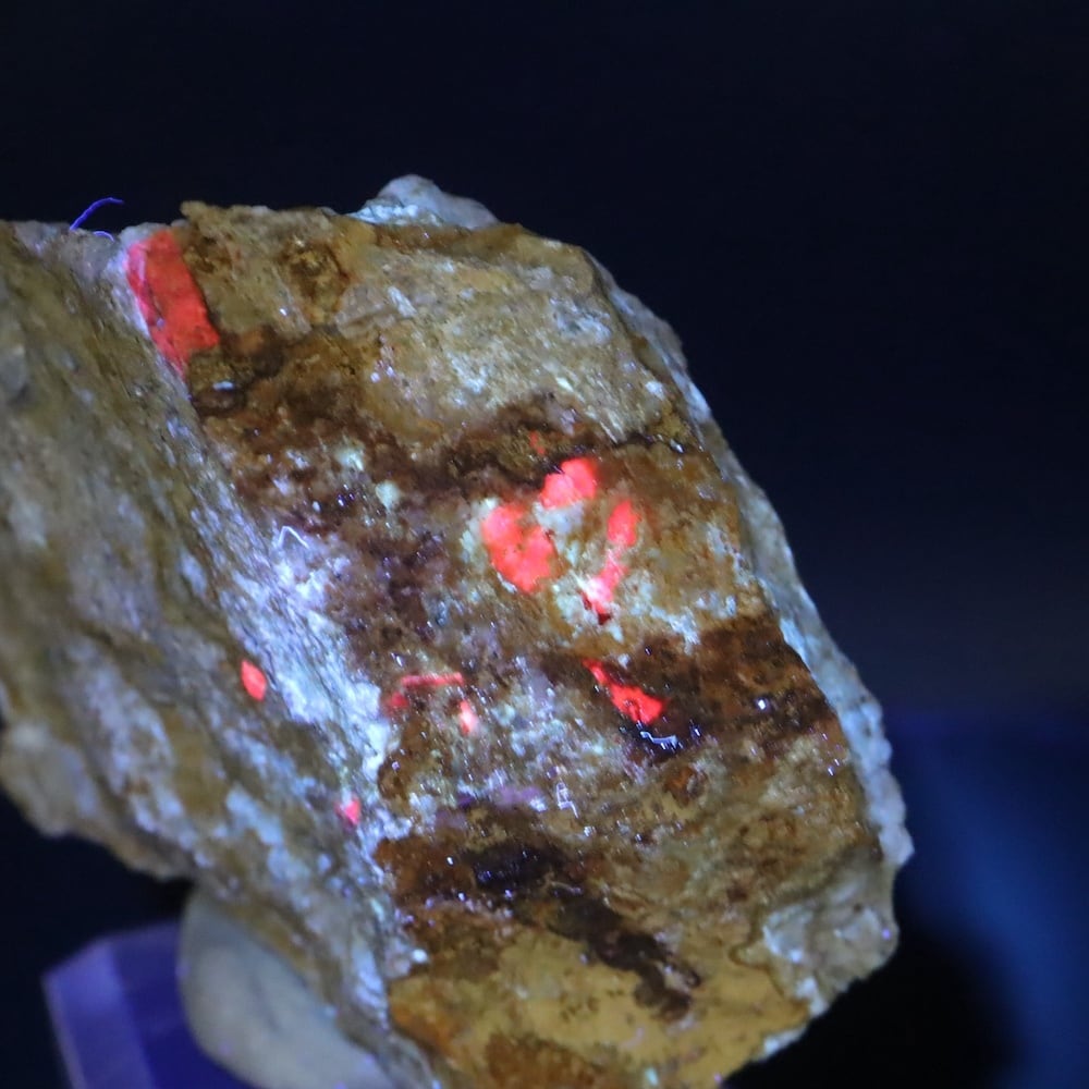 コランダム ルビー サファイア 67.6g CRD156 原石 鉱物 天然石 | 鉱物