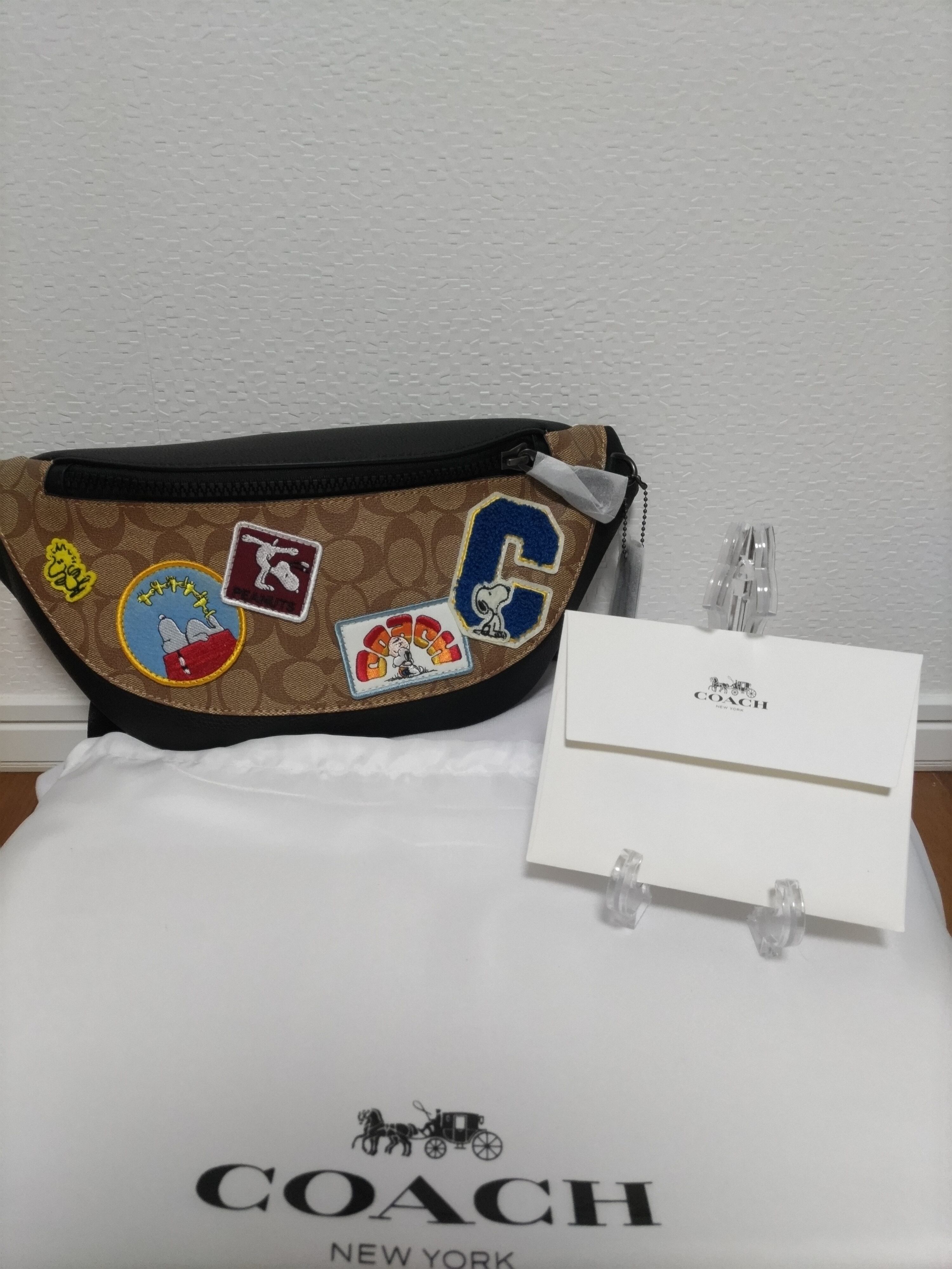 COACH コーチ ピーナッツ コラボ スヌーピー ワッペン ボディバッグ 