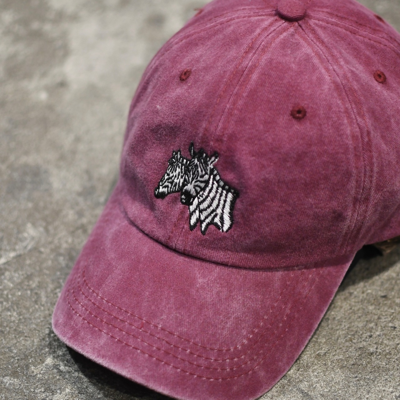 zebra embroidery fade 6 panel cap