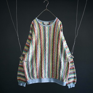 " TUNDRA "over silhouette mulch color 3D knit sweater