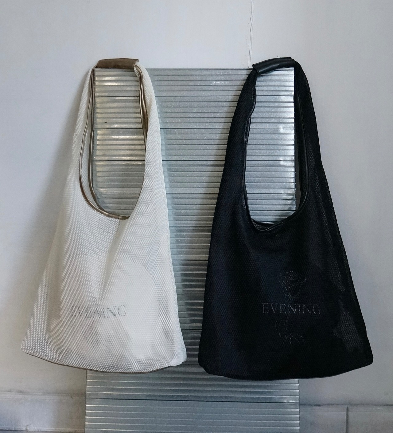 [Rose] mesh×leather triangle 3way  tote 巾着バッグ・メッシュショルダーバッグセット/White