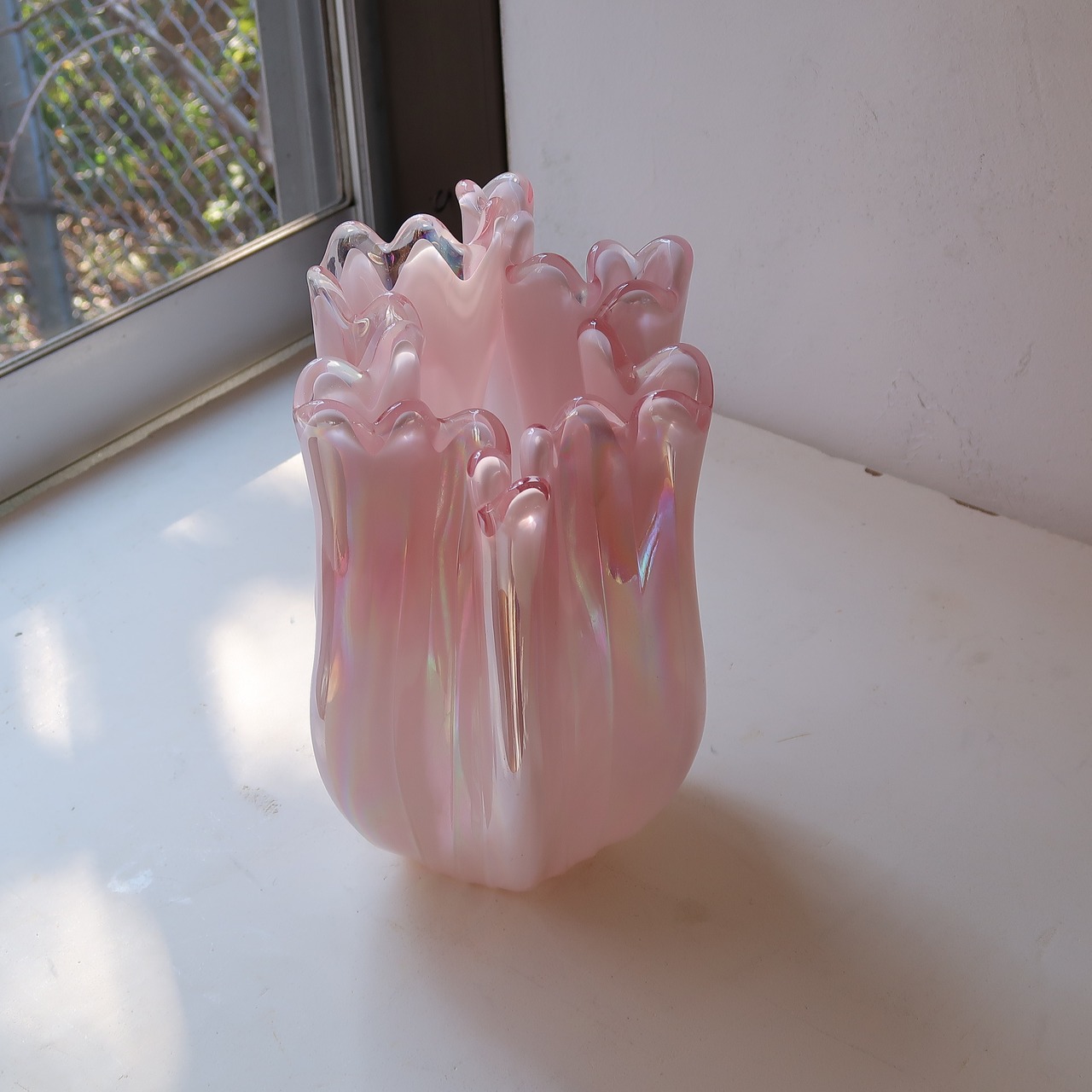 桜色のオーロラ花瓶