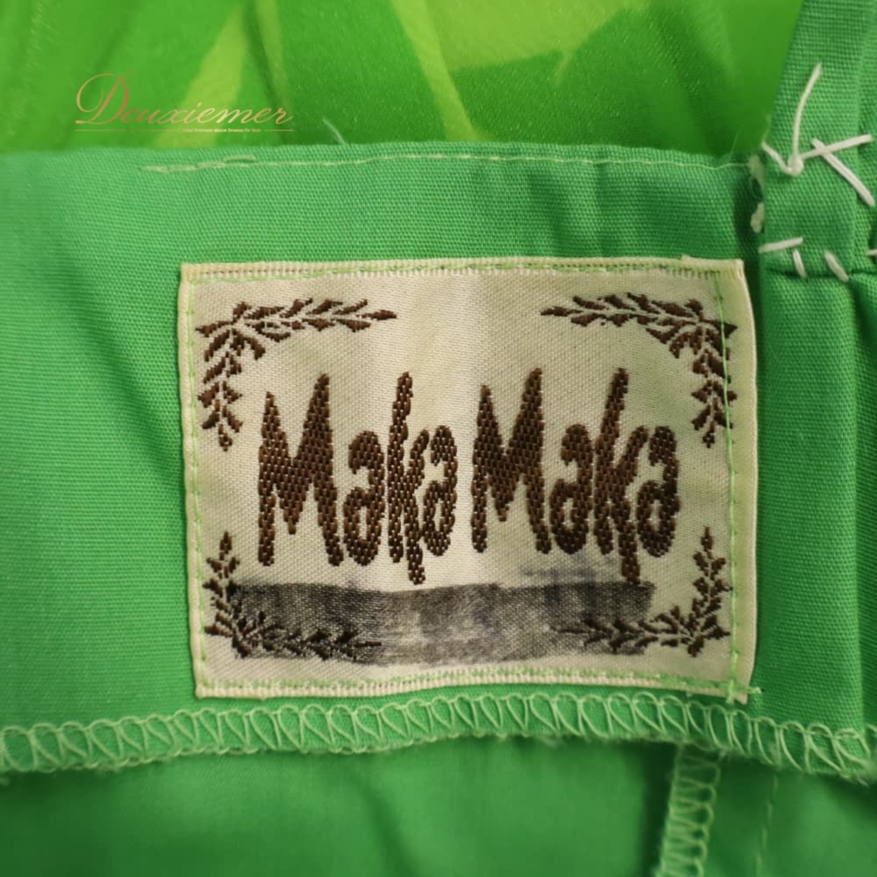 フラダンス 衣装 MakaMaka マカマカ ワンピース ドレス グリーン系 ラウアエ柄 植物柄 オーガンジー生地 シースルー 透け感 キャミソールドレス ハワイアンプリント ハワイアン アロハ フラ ダンス レッスン 練習 フレアスカート 黄緑 緑 華やか 鮮やか かわいい おしゃれ 上品 さわやか