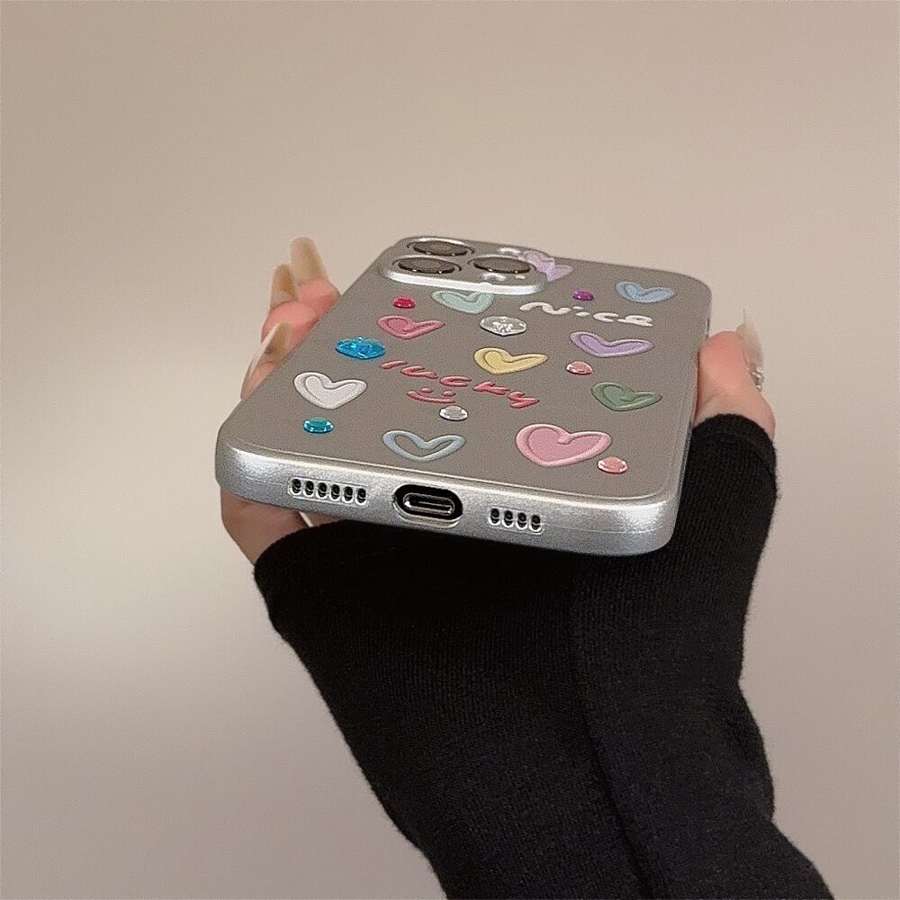iPhone15対応】ハートがいっぱい◎マットメタル デコ Lucky Nice