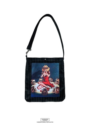 【THE PULPS】 Graphic shoulder bag