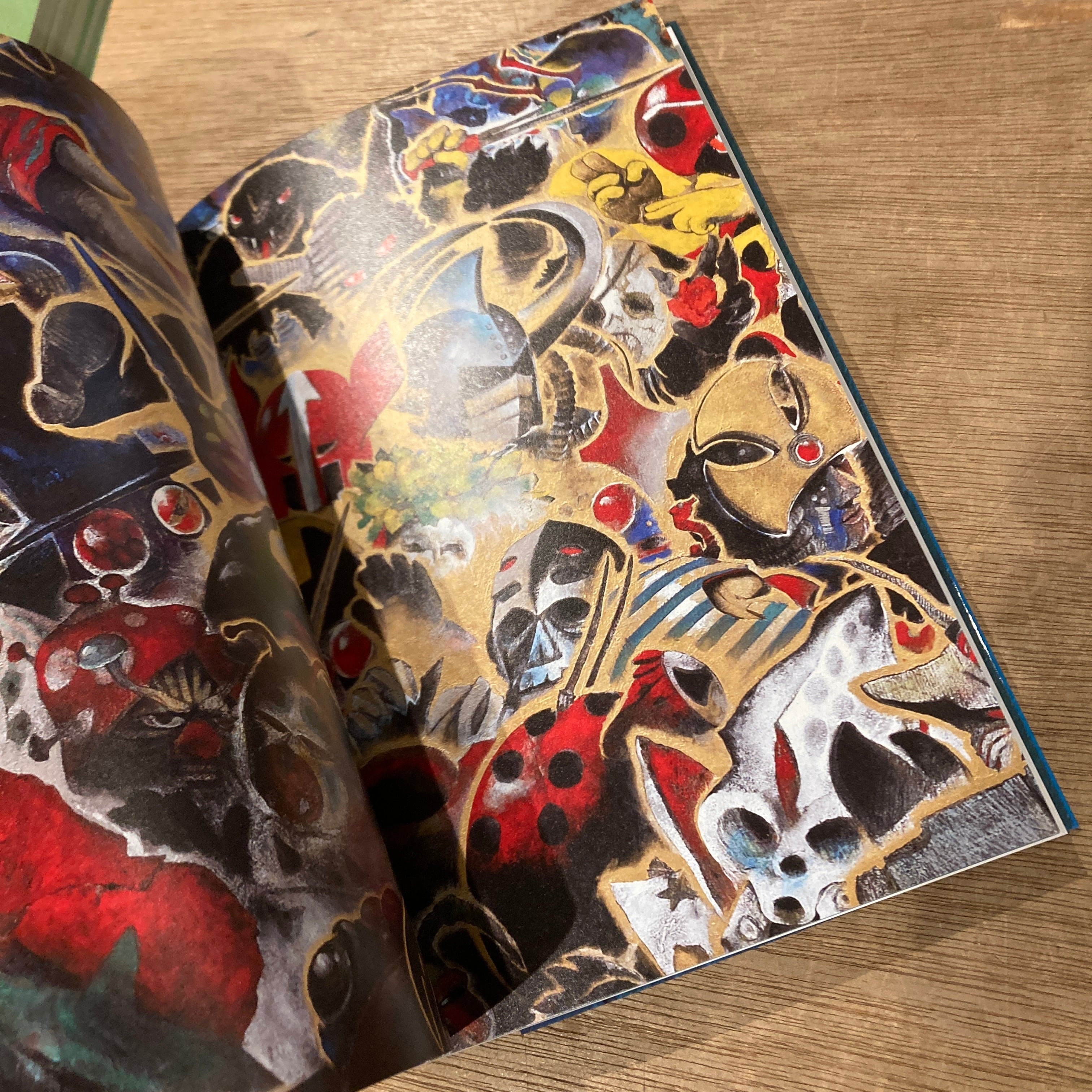 村上裕二画集 仮面ライダーの世界 | 百年