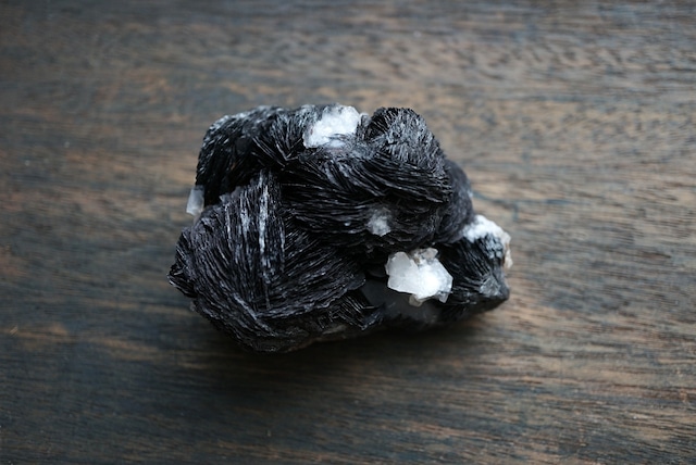 アイアンローズ/クォーツ Iron Rose/Quartz 1909