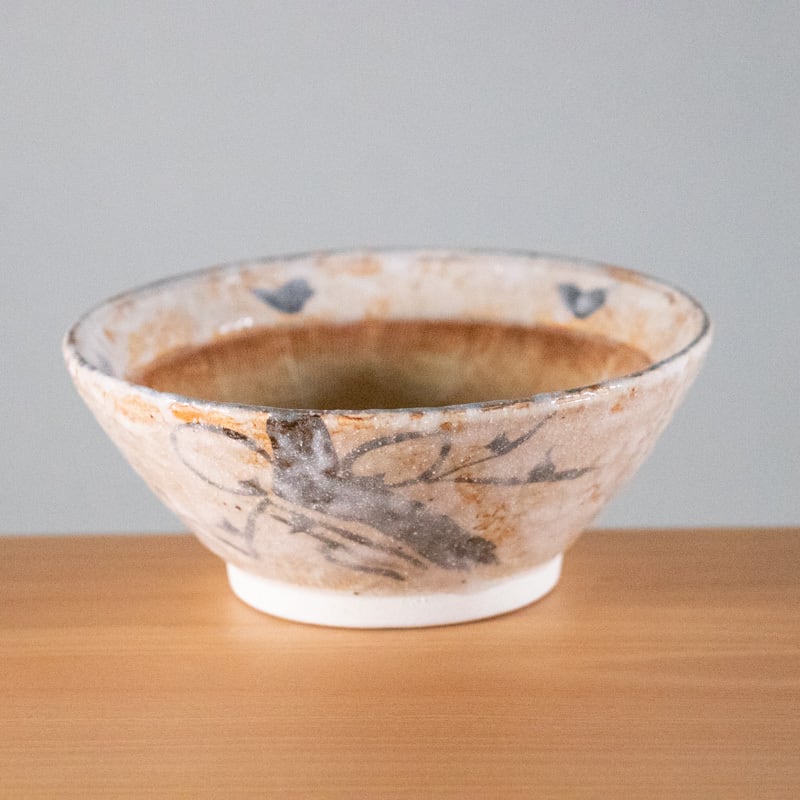 ♥絵志野　鉢　桐箱付き　志野　菓子鉢　骨董品 ♥美濃焼 志野 鉢 桐箱付き 志野織部 骨董品 美濃焼 志野 鉢