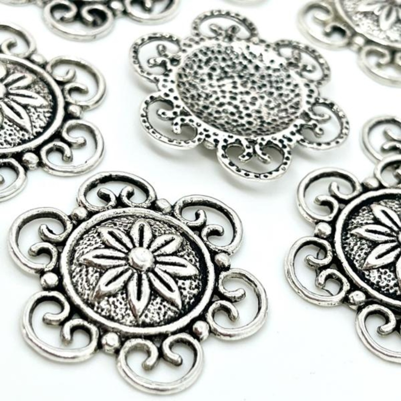 【2個】フラワーラウンドチャームf/花/