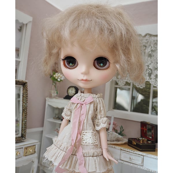 カスタムブライス 【海外作家様アウトフィット(モヘアウィッグ)付き!】