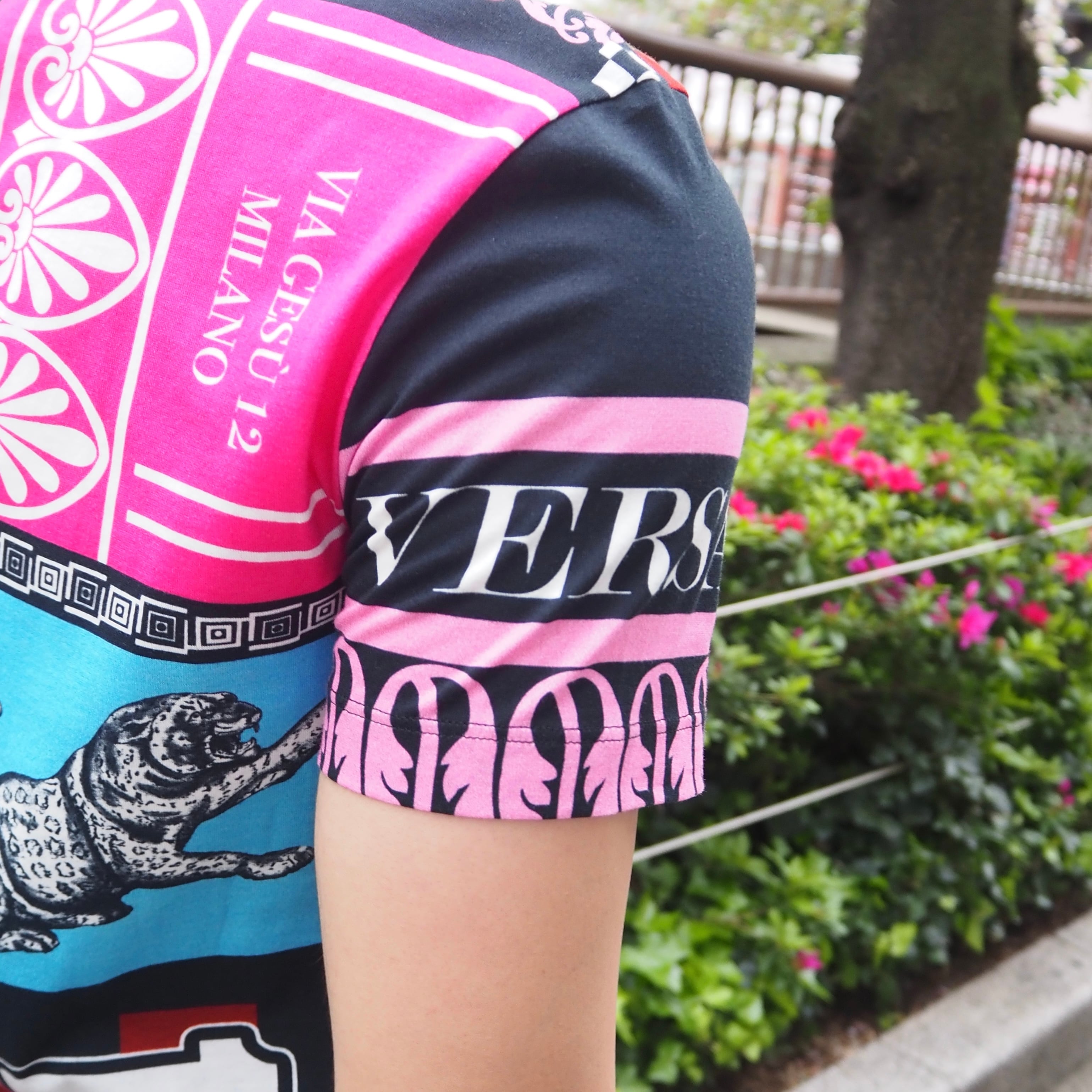 VERSACE Tシャツ 総柄 コットン ヴェルサーチ | 2122TOKYO