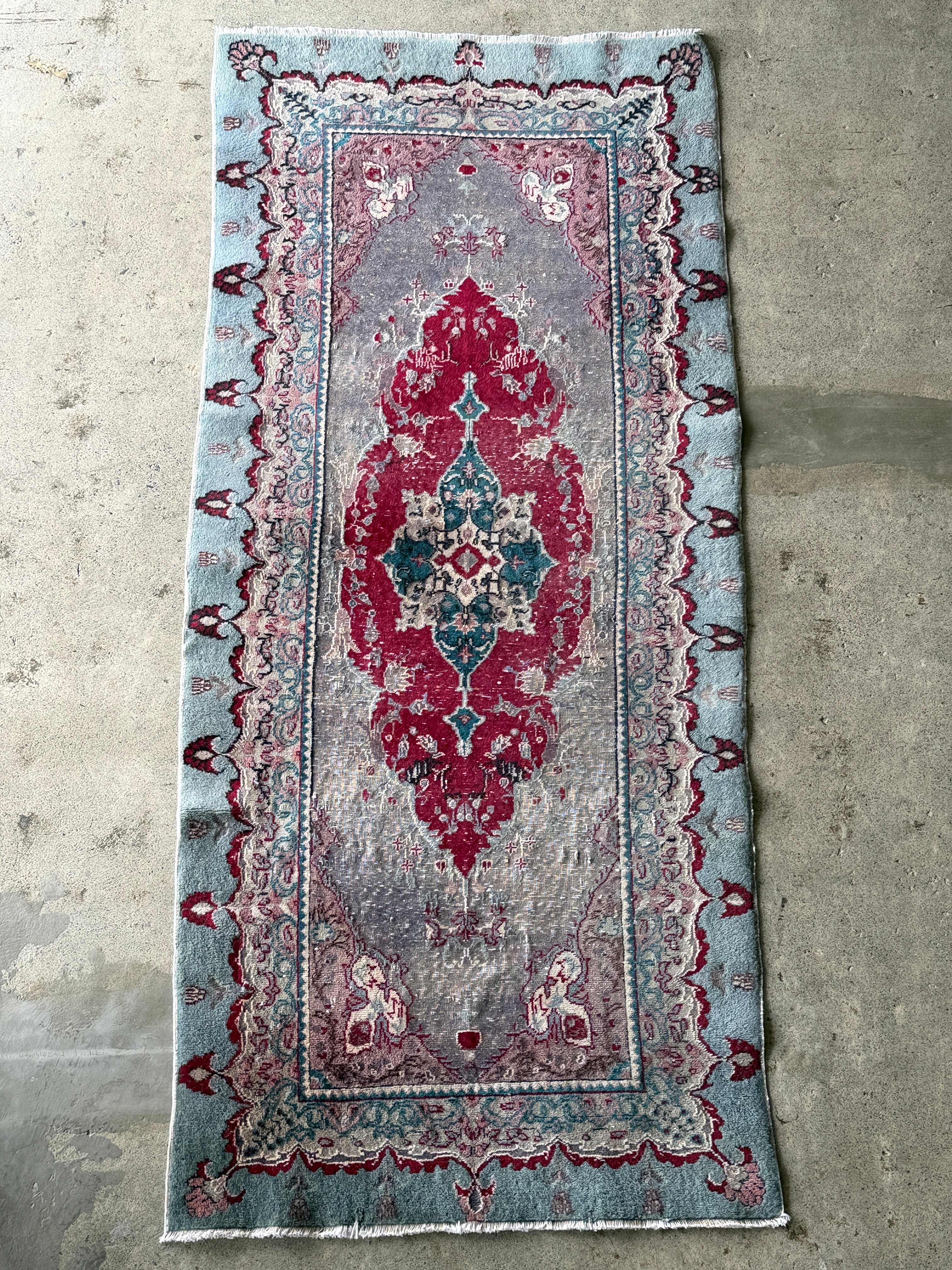 ベージュ×グレー✳︎80×80フラワー　正方形　wool トルコヴィンテージラグ ラグ | Antiques&Crafts880