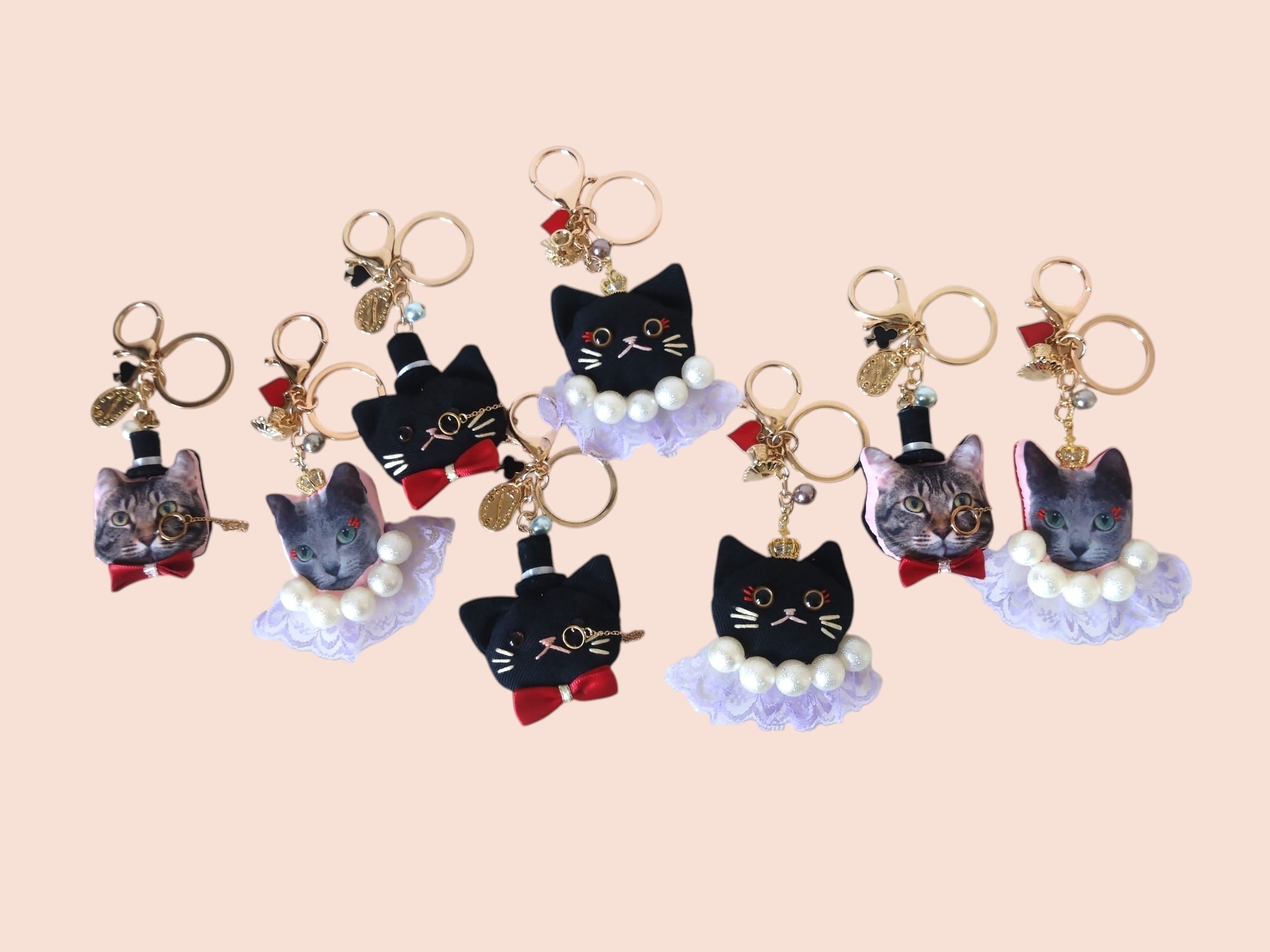 ねこのマスコットイヤリング｜片耳１点・ハンドメイド｜もりぶーつの森の雑貨屋さん ねこのもり オンラインショップ