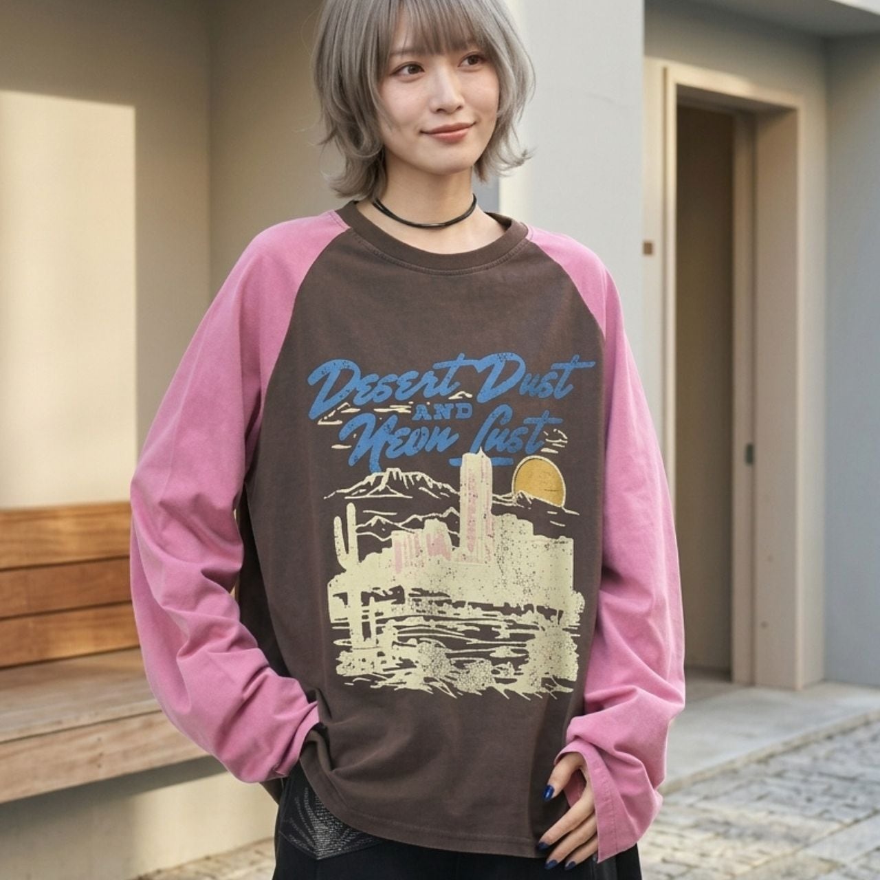 レトロプリントラグランバイカラーTシャツ 2col R02572