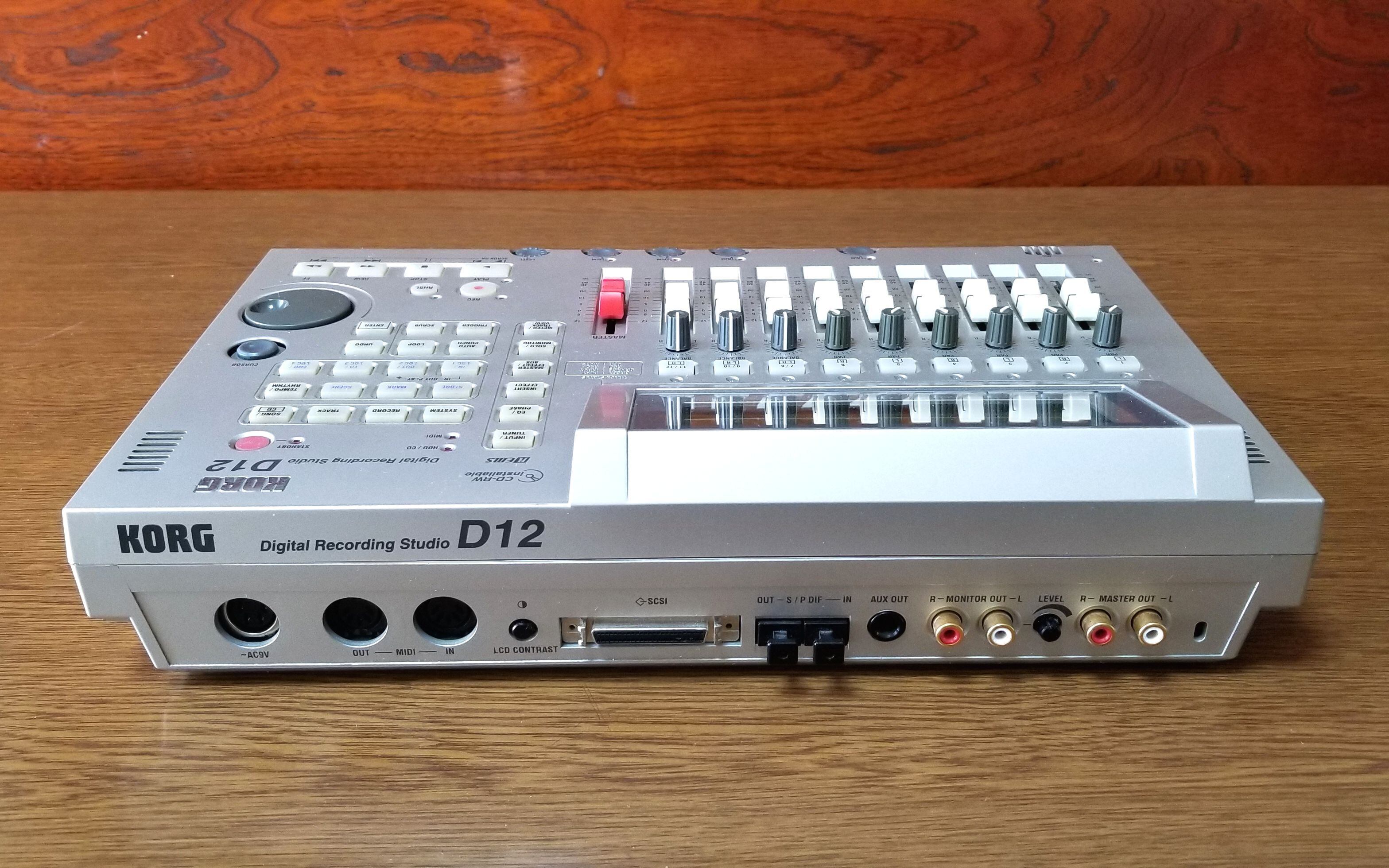 KORG Digital Recording Studio D12 CDドライブ搭載 完動品・動作保証