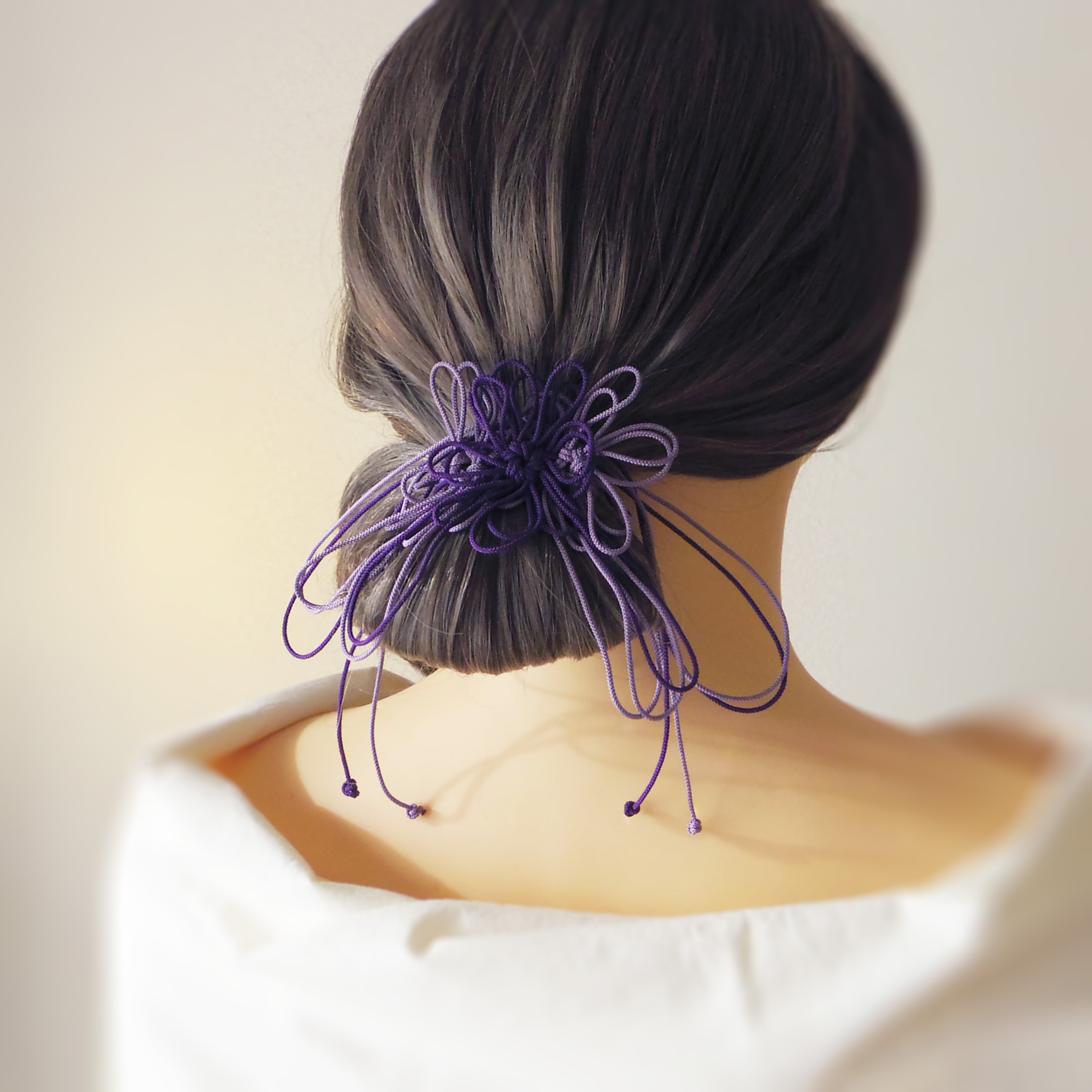 飾り結びヘアゴム「彼ノ宵ニ歌」(濃紫×淡紫)|着物・浴衣に簡単アレンジで和装ヘア