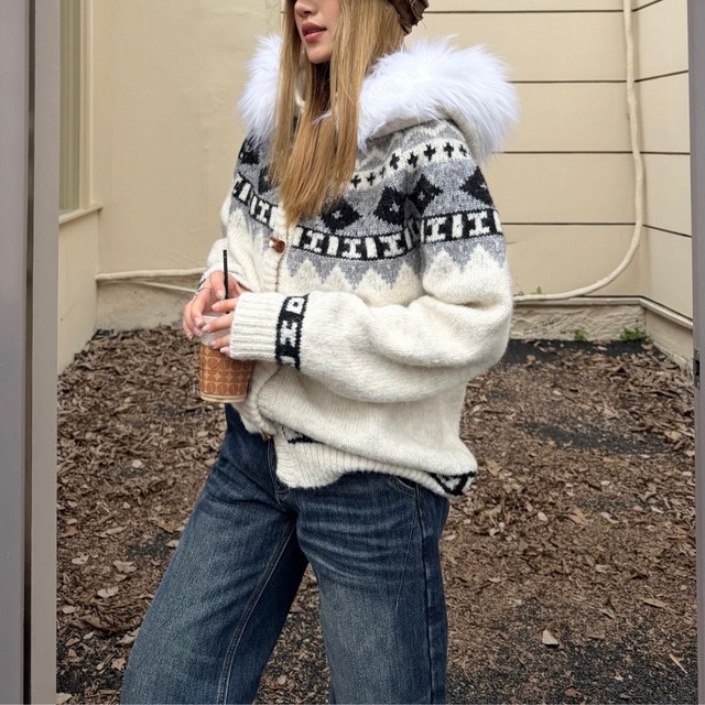 ノルディックファーウッドボタンニットジャケット 2col   R01274