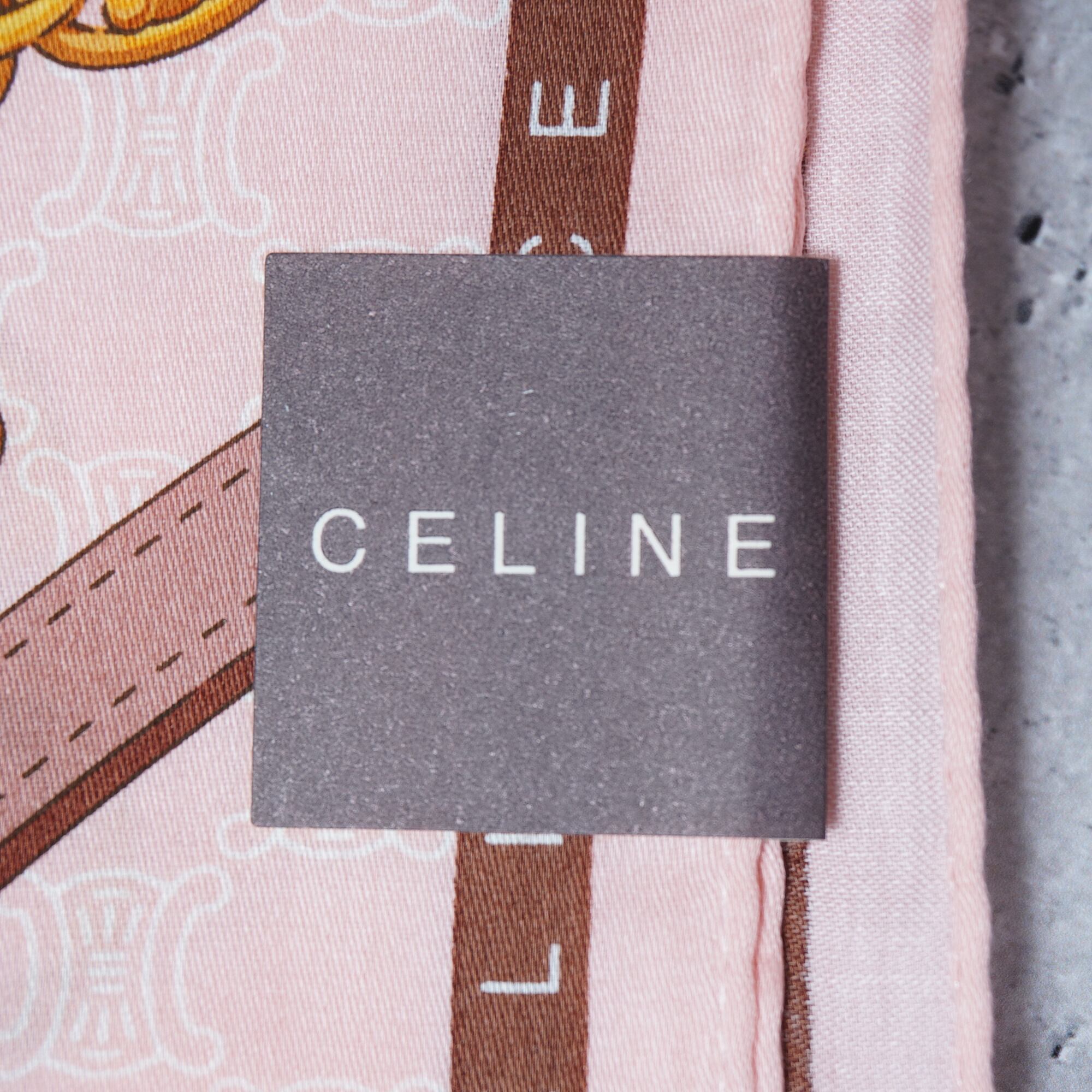 CELINE】セリーヌ ロゴ入チェーン柄ハンカチ pink | ブランド古着屋