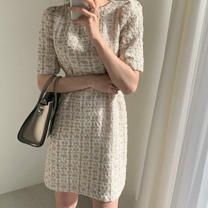 2色 ワンピース チェック ミニスカート タイト 5分袖 送料無料 レディース アイボリー ブルー 大人可愛い かわいい きれいめ 大人女子 エレガント 春 夏 ガーリー 10代 20代 大人 学生 お出かけ 外出 きれいめカジュアル 着回し ファッション デート コーディネート 重ね着 休日 特別な日 お祝い 記念日 メンズウケ カジュアル 普段着 春コーデ 夏コーデ おしゃれ シンプル スタイル ゆったり 細見せ 韓国ファッション 長袖 オフィスカジュアル 30代 オフィス ワンポイント ママコーデ