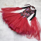 社交ダンス 衣装 スタンダード ドレス ワンピース パーティ衣装 赤 黒 紫 ブラック系 パープル系 レッド系 フロート 派手 花柄 チョーカー 大人用 衣装 ベルベット素材 美しいシルエット ショー用 社交ダンス衣装 フレアスカート 動きやすい 派手なデザイン パーティ用 あらたまった場 面接 ダンス競技用 伸縮性あり