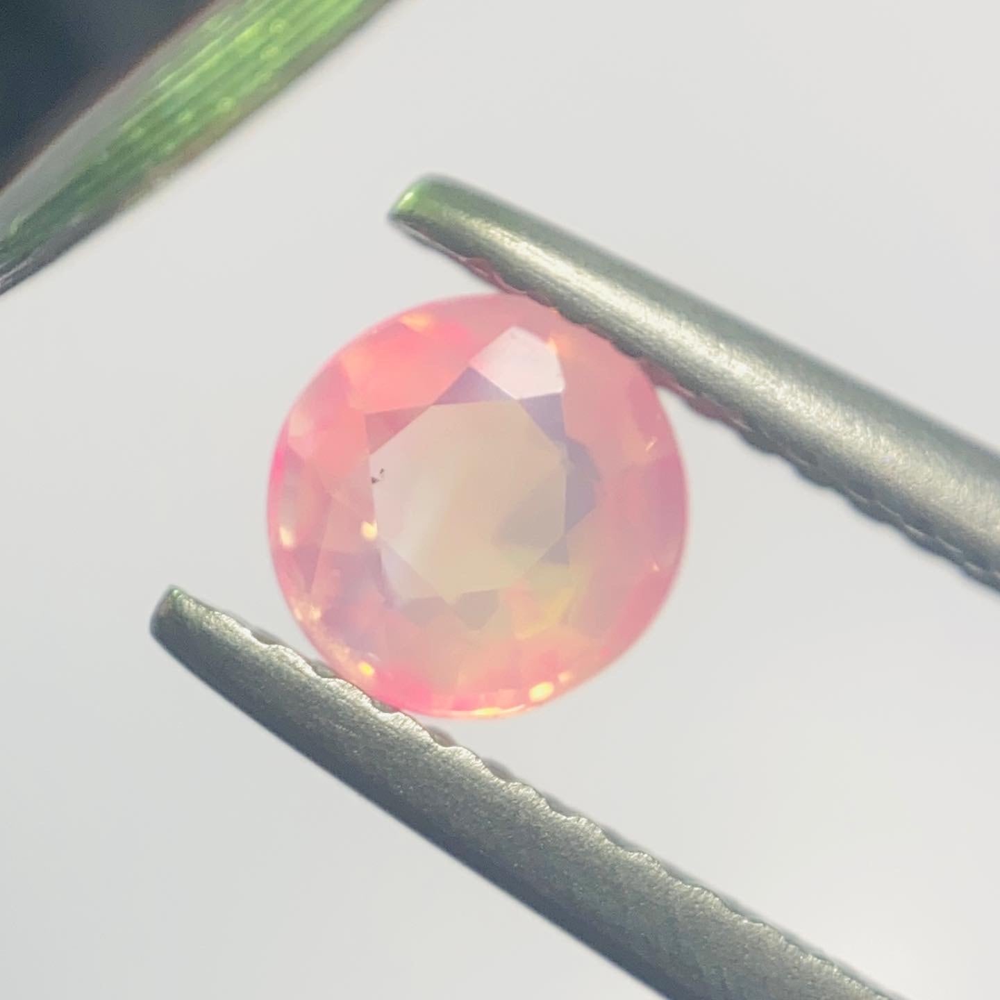 オーロラ サファイア