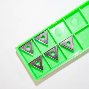三菱マテリアル TNGG160402L TNPL330:NX33（開封品5個入）