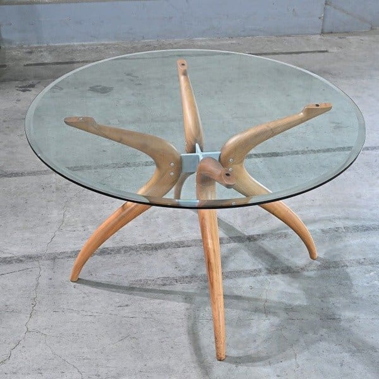 ★ACTUS PORADA 47万「RETRO1」ダイニングテーブル ウォールナット無垢材 デマルコナート & ザッパ ガラス ラウンド ポラダ アクタス【中古家具/中古インテリア/USED家具ユーズド家具/リサイクル】