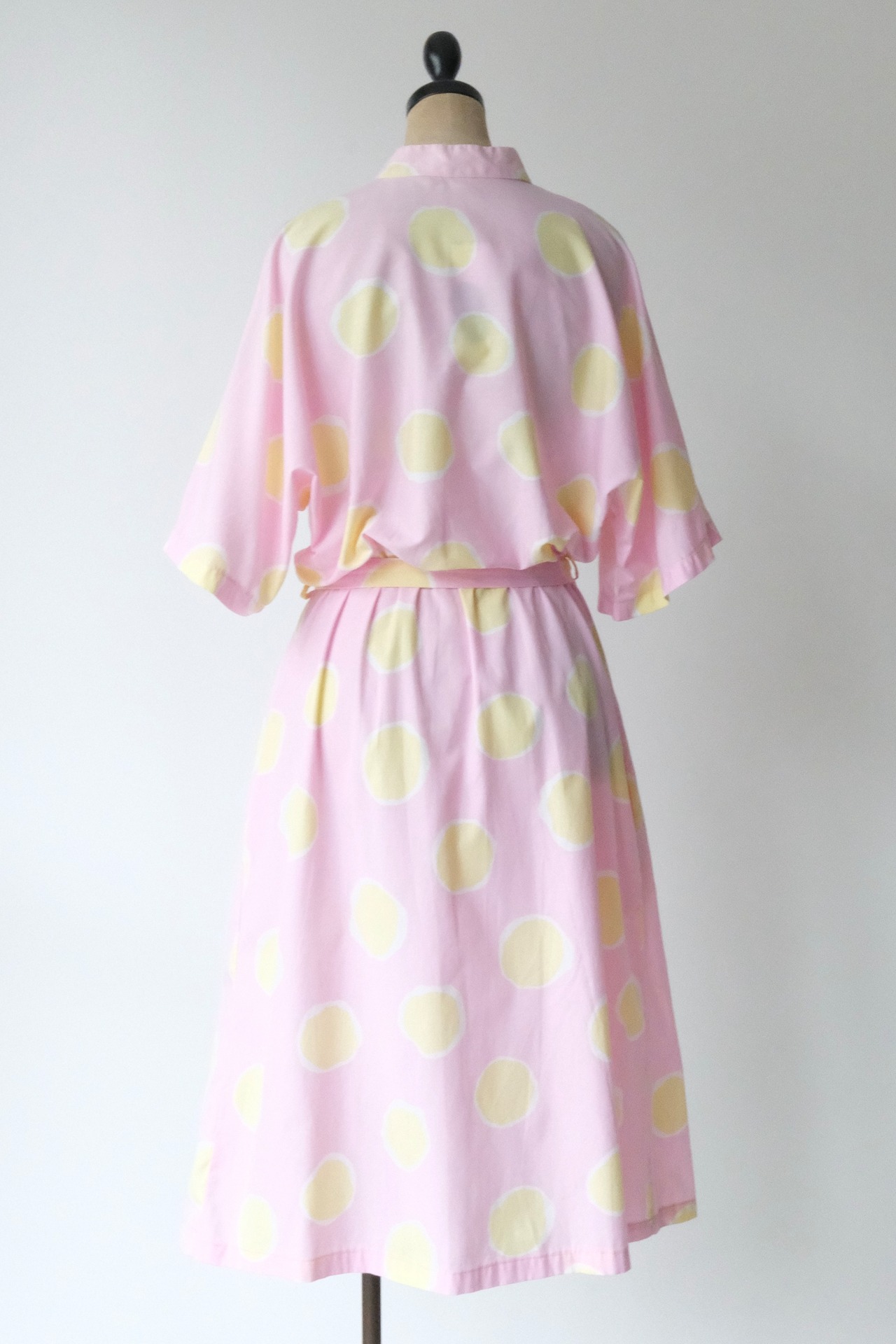 Pink yellow dot short sleeve shirt dress