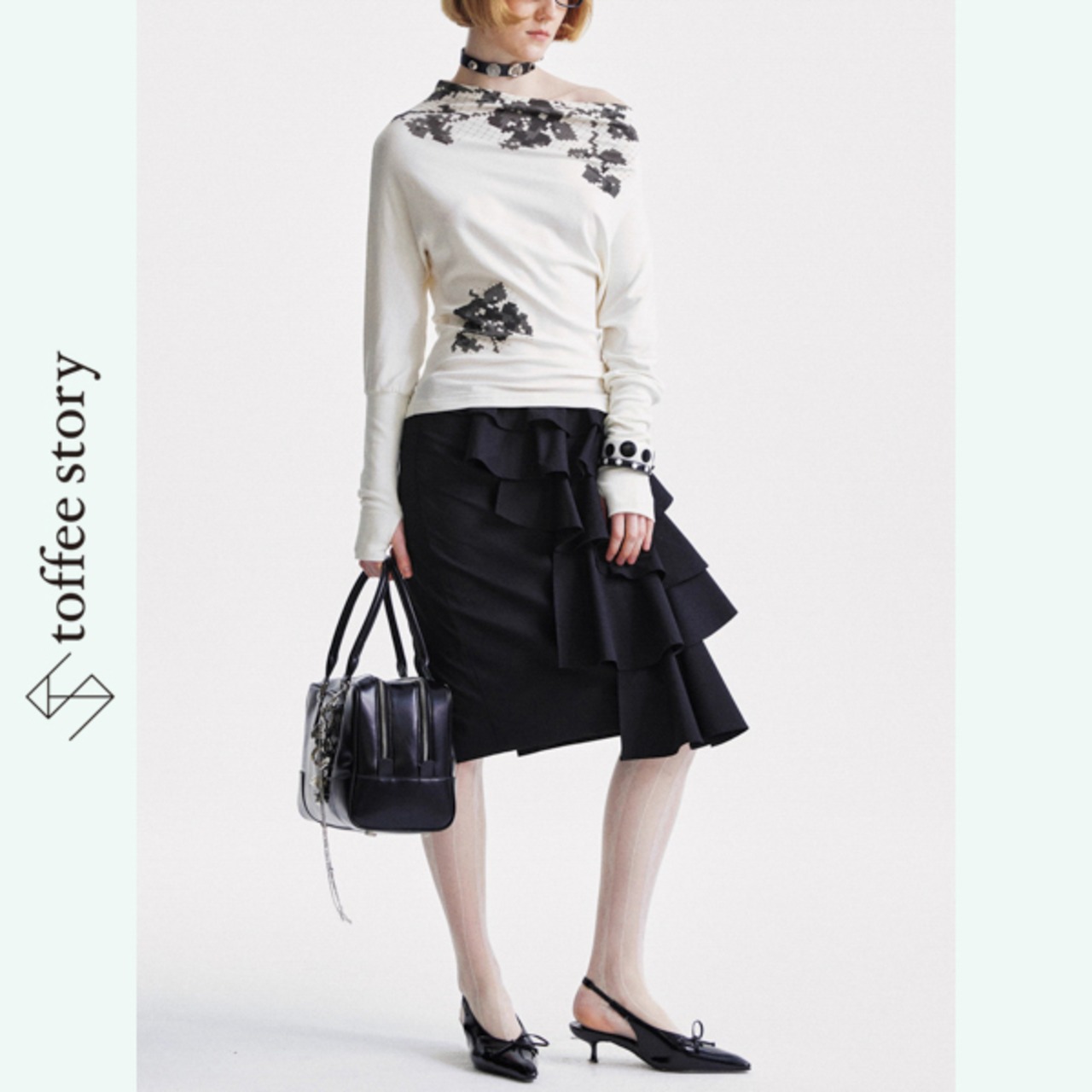 ダークフリル・パフォーマンススカート 《B0024》