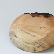 銘木のパン皿｜語りかける余白｜栃