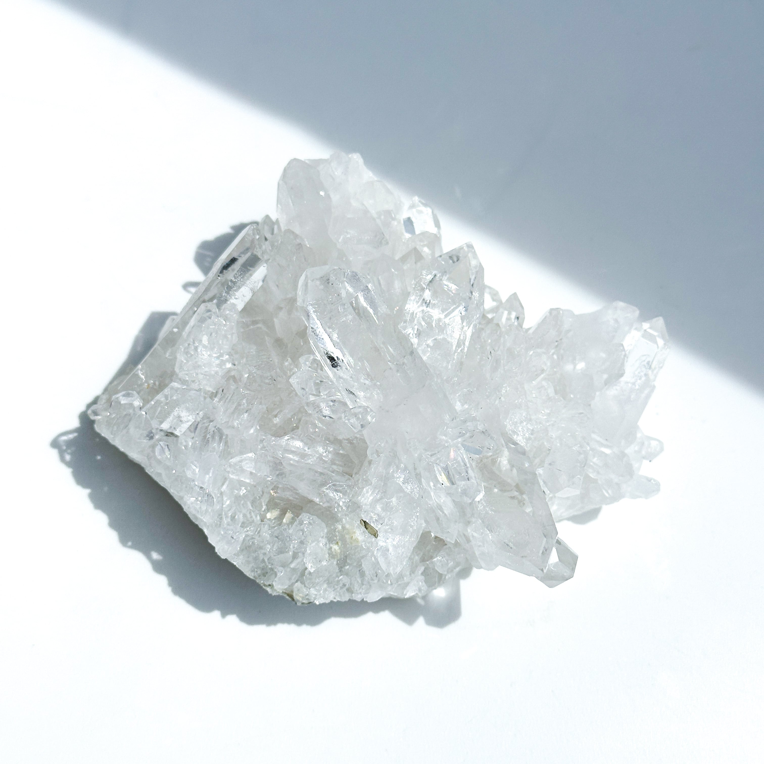 煌めきがすごい◎ ゼッカ産水晶クリアクォーツ クラスター94◇ Clear