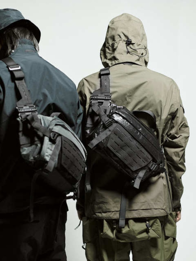 FOXBAT-フォックスバット LEG-19-MK2 ショルダーバッグ　限定色：MULTICAM BLACK（XPAC）