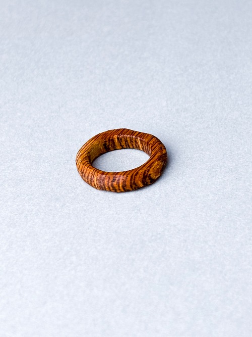 漆景 塗り立 樫 | 本漆の木の指輪 | Zarame